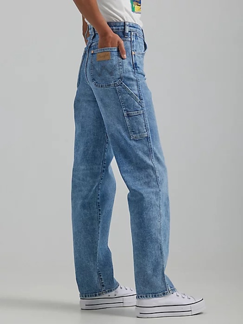 Wrangler Women’s Straight-Leg Carpenter Jeans